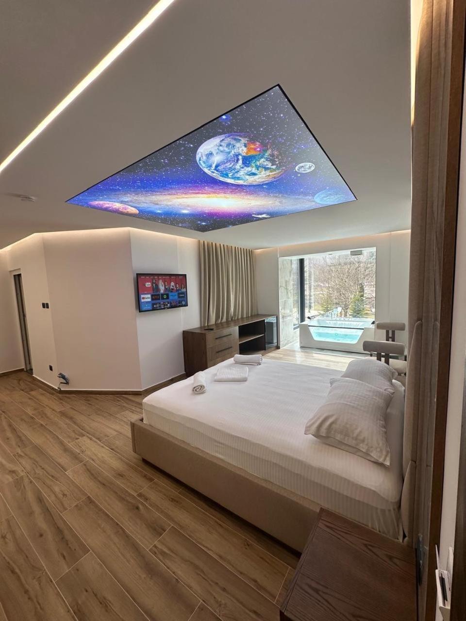 Hotel Fusha E Gjese 발보너 외부 사진