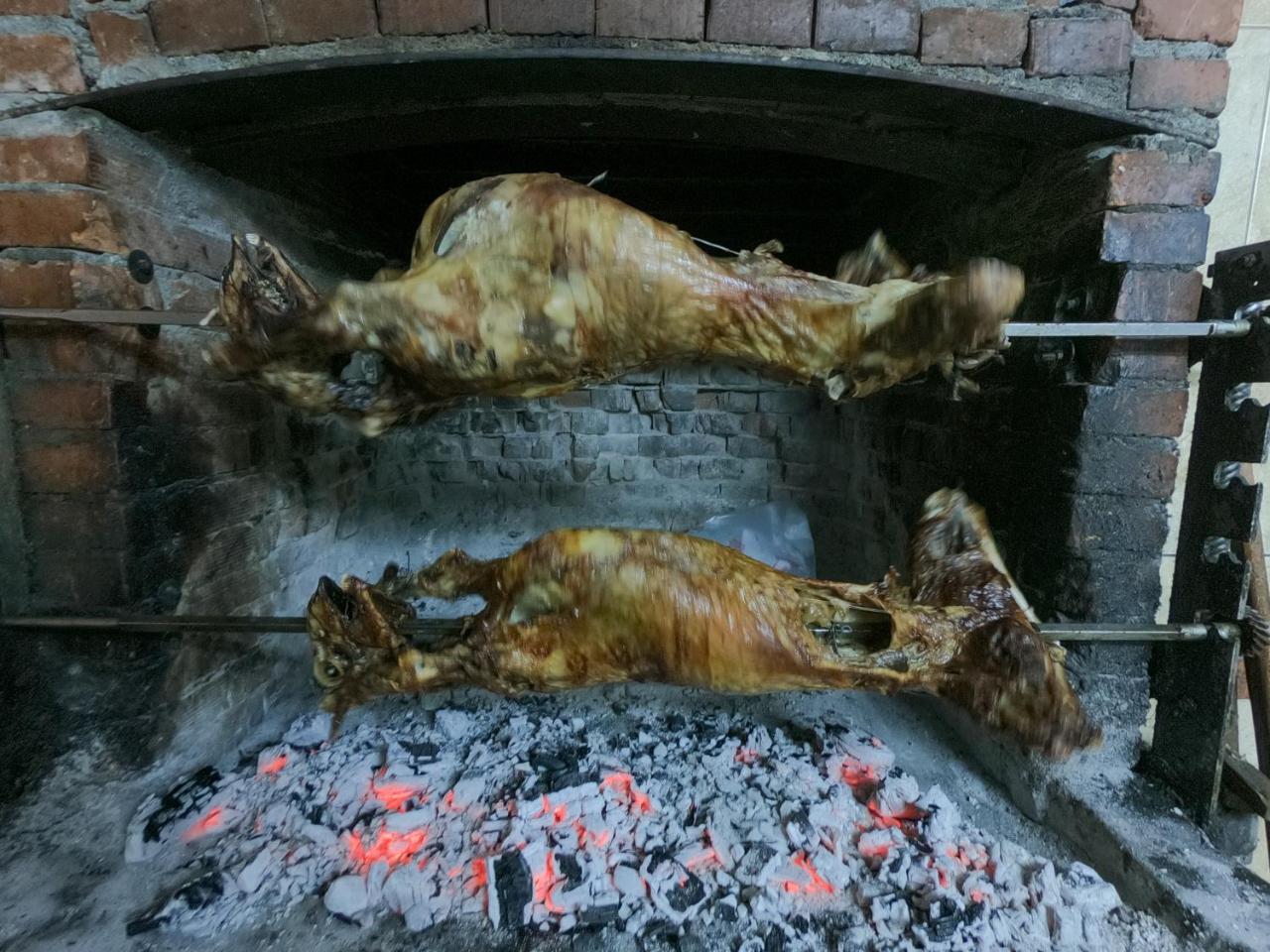Hotel Fusha E Gjese 발보너 외부 사진